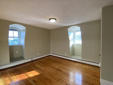 267 Lafayette St unit 3rd, Salem, MA 01970 - photo 7