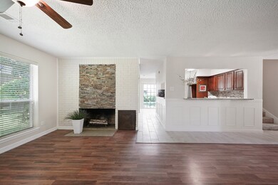 2218 Par Ln, Richmond, TX 77469 - photo 5