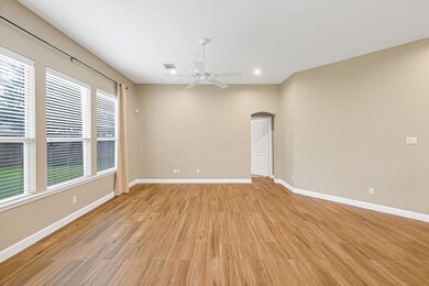 18823 Knobby Oaks Place, Magnolia, TX 77355 - photo 5