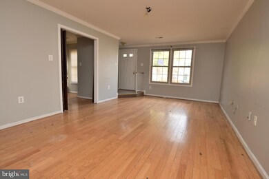 7535 Belle Grae Dr unit 12, Manassas, VA 20109 - photo 2