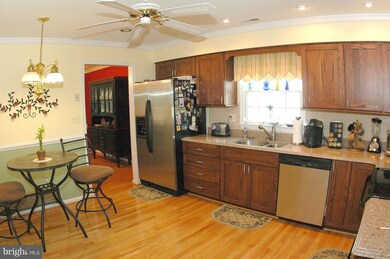 834 Coxswain Way, Annapolis, MD 21401 - photo 2