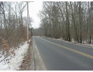 241 Fairview Ave, Rehoboth, MA 02769 - photo 6