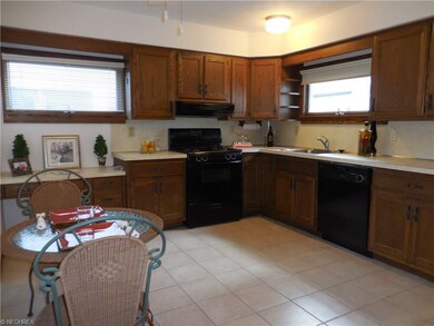 LARGE EAT-IN KITCHEN! TONS OF CABINETRY! DESK! ALL