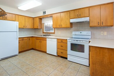 309 Viking Dr, Mankato, MN 56001 - photo 7