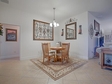 7223 SE 173rd Arlington Loop, The Villages, FL 32162 - photo 5