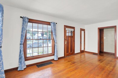 134 S 6th Ave, Beech Grove, IN 46107 - photo 4