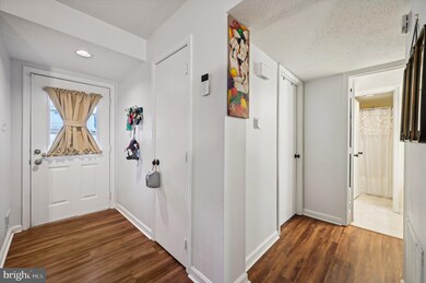 7638 E Arbory Ct, Laurel, MD 20707 - photo 2