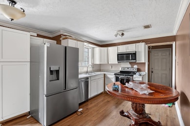 3439 Gebhardt Ct, Hephzibah, GA 30815 - photo 4