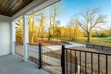 2239 W Fairmount Rd. HD-26