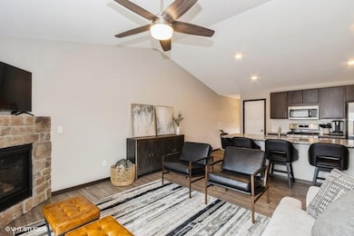 611 Riley Ln, West Branch, IA 52358 - photo 5