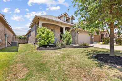 1225 Scott Dr, Weatherford, TX 76087 - photo 3