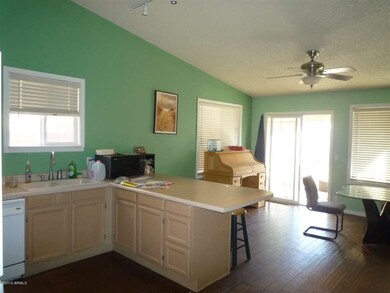 kitchen1