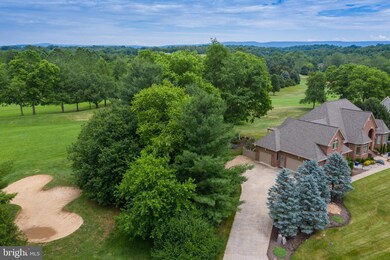 207 S Tamarac Dr, Shepherdstown, WV 25443 - photo 4