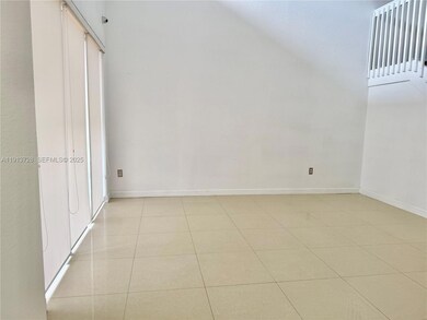 10802 NW 84th Ln, Doral, FL 33178 - photo 5