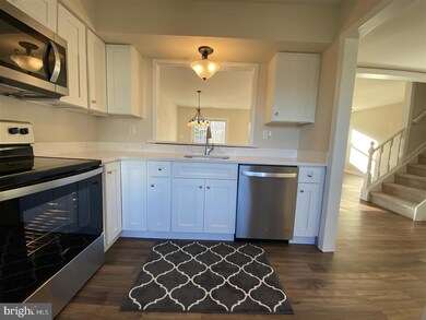 113 Fomalhaut Ave, Sewell, NJ 08080 - photo 7