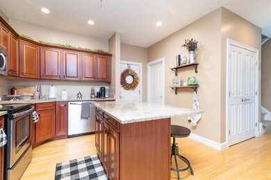 32 Rockway Ave unit 4C, Weymouth, MA 02188 - photo 5