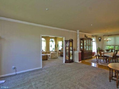 3 Garretson Dr, Franklin Park, NJ 08823 - photo 4