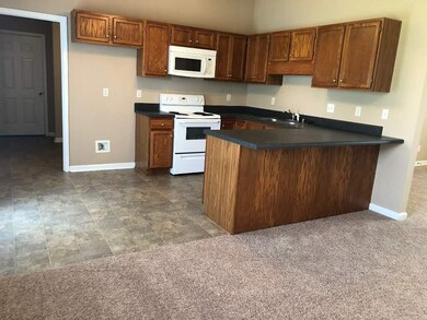 1208 Salem Cir, Bowling Green, KY 42101 - photo 5