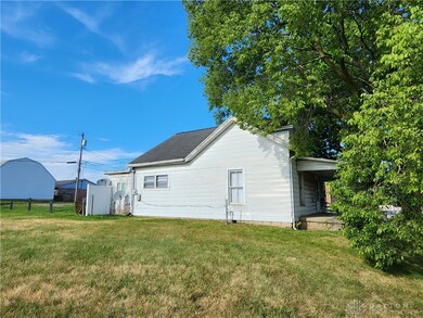 724 Trumbull St, Xenia, OH 45385 - photo 3