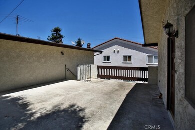 2418 Carnegie Ln unit 3, Redondo Beach, CA 90278 - photo 6