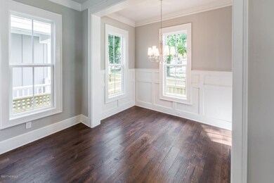 521 Walnut-2