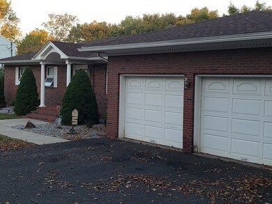 826 Center St, Ludlow, MA 01056 - photo 6