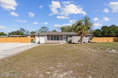 01-2704 Cherbourg Rd-10