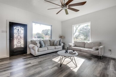 1262 County Road 4360 unit 4360, Decatur, TX 76234 - photo 3