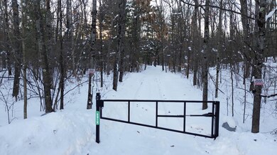 Gate