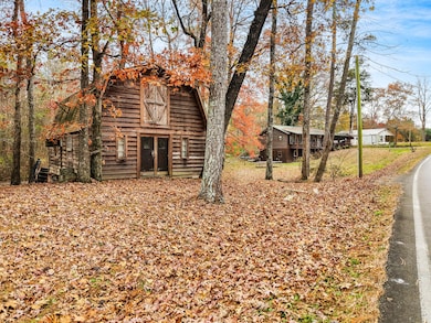 562 Gordy Cir, Tunnel Hill, GA 30755 - photo 3