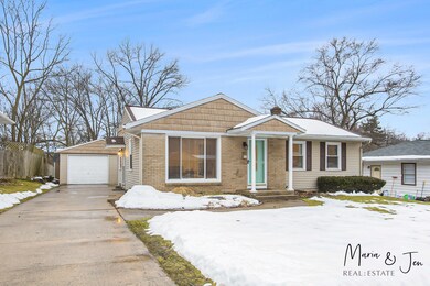 1309 Carlton Ave NE, Grand Rapids, MI 49505 - photo 2