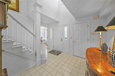 144 Royal Oak Dr, Aurora, OH 44202 - photo 3