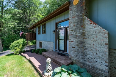 2008 Carroll Dr, Blacksburg, VA 24060 - photo 4