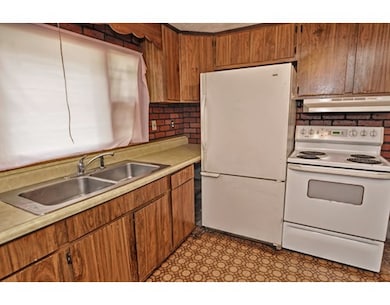 125 Commercial St, Weymouth, MA 02188 - photo 3