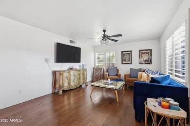 5110 N 31st Way unit 317, Phoenix, AZ 85016 - photo 2