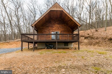 261 Boiling Springs Ct, Gerrardstown, WV 25420 - photo 2