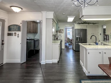 1104 N Monte Blanc Dr, Abbeville, LA 70510 - photo 4