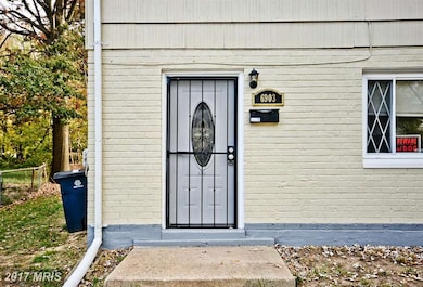 6903 Forest Terrace, Hyattsville, MD 20785 - photo 3