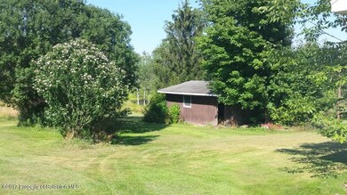 159 Decker Rd, Greenfield Township, PA 18407 - photo 3