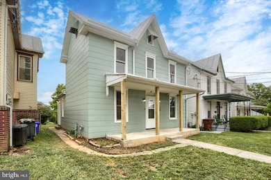 349 E Burd St, Shippensburg, PA 17257 - photo 2