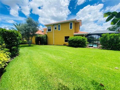 12656 Biscayne Ct, Naples, FL 34105 - photo 3