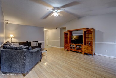 611 Raspberry Ct Hubert NC-print-017-025