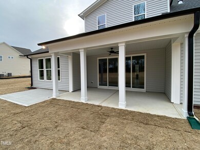 Covered Porch & Patio