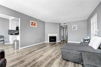 Peek the Size of this Place