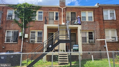 2013 I St NE, Washington, DC 20002 - photo 2