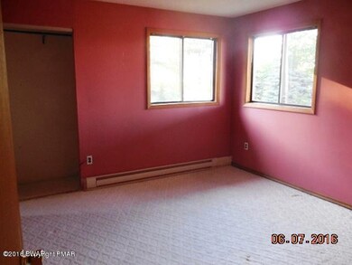 121 Overlook Dr, Hawley, PA 18428 - photo 6