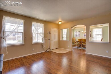 Dining Room access off the entry