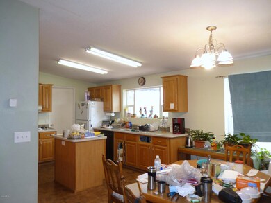 3 Dinign Room_Kitchen
