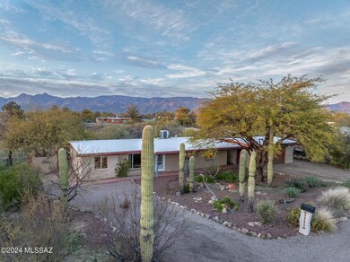 Catalina Mountain Views