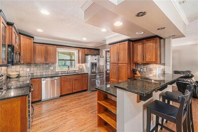 11606 W 49th St, Shawnee, KS 66203 - photo 5